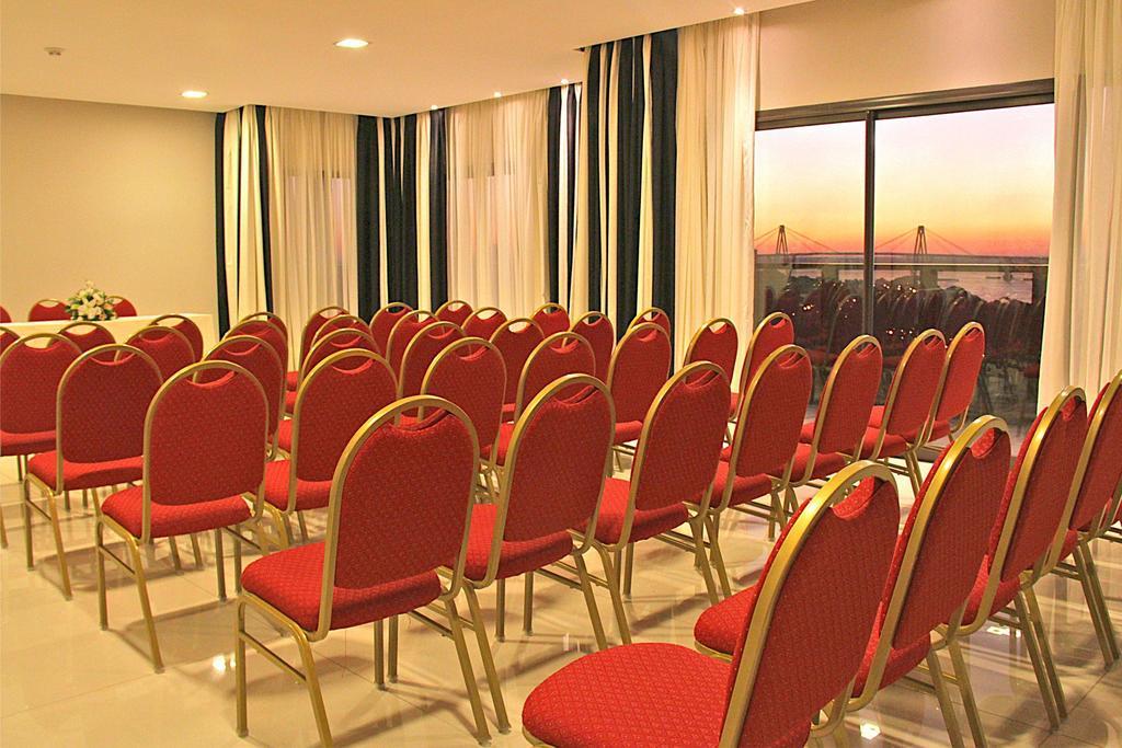 Turismo Hotel Casino Corrientes Buitenkant foto
