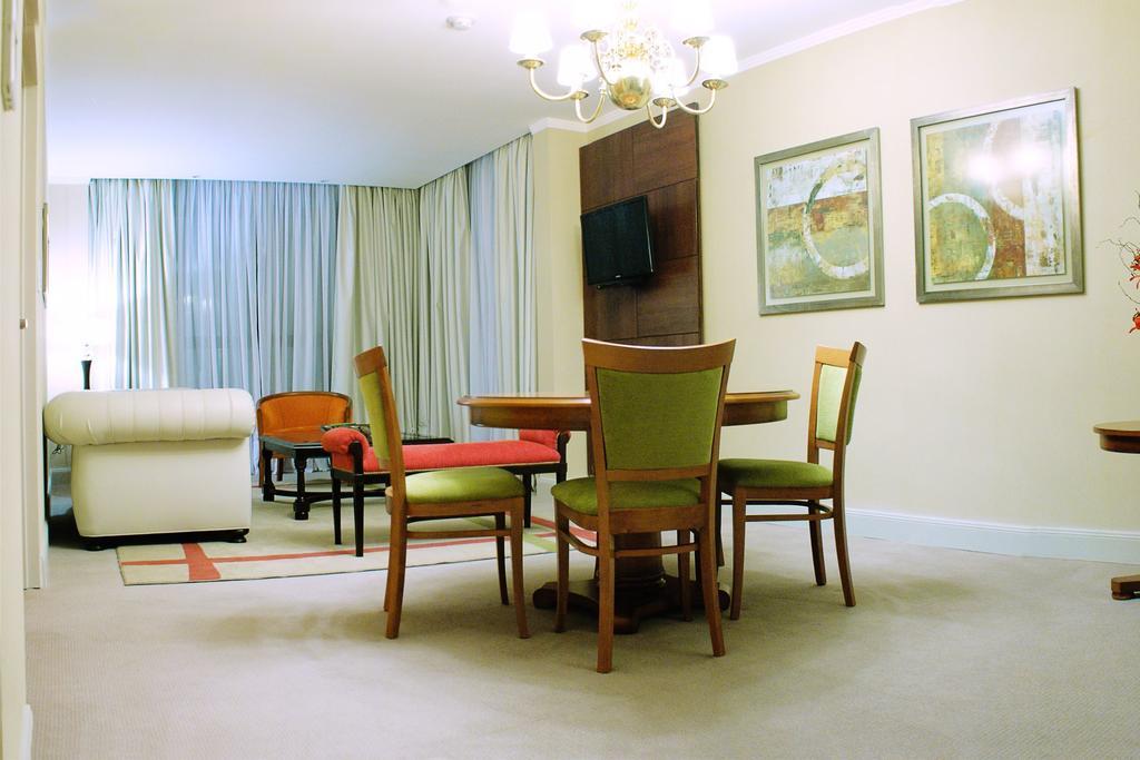 Turismo Hotel Casino Corrientes Buitenkant foto