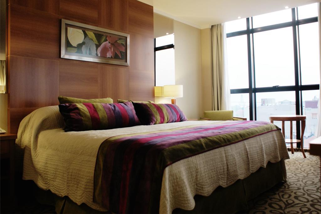 Turismo Hotel Casino Corrientes Buitenkant foto